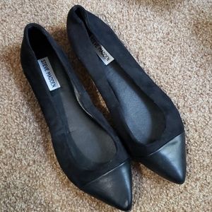 Steve Madden Pointy Toe DOLPHINN black flats